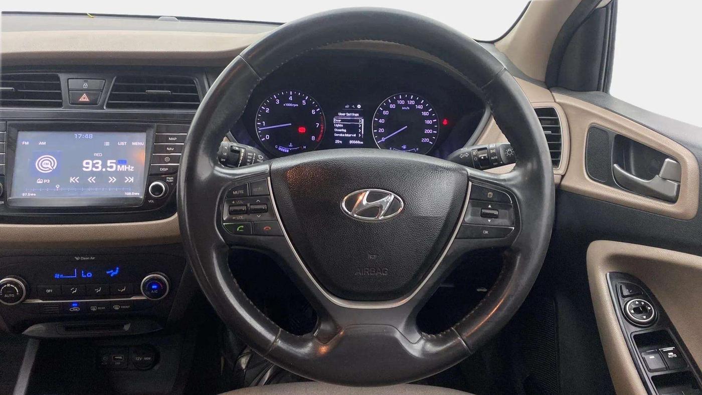 2016 Hyundai Elite i20 ASTA 1.2, Petrol, Manual, 86,636 km, Steering Wheel Close Up