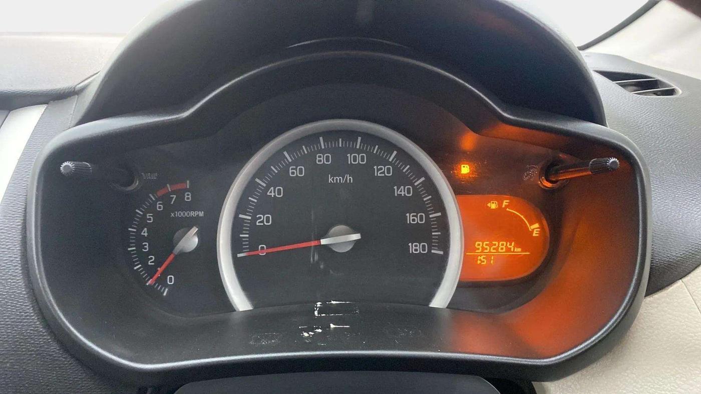 2015 Maruti Celerio ZXI, Petrol, Manual, 95,320 km, Odometer Image
