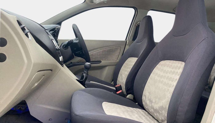 2015 Maruti Celerio ZXI, Petrol, Manual, 95,320 km, Right Side Front Door Cabin