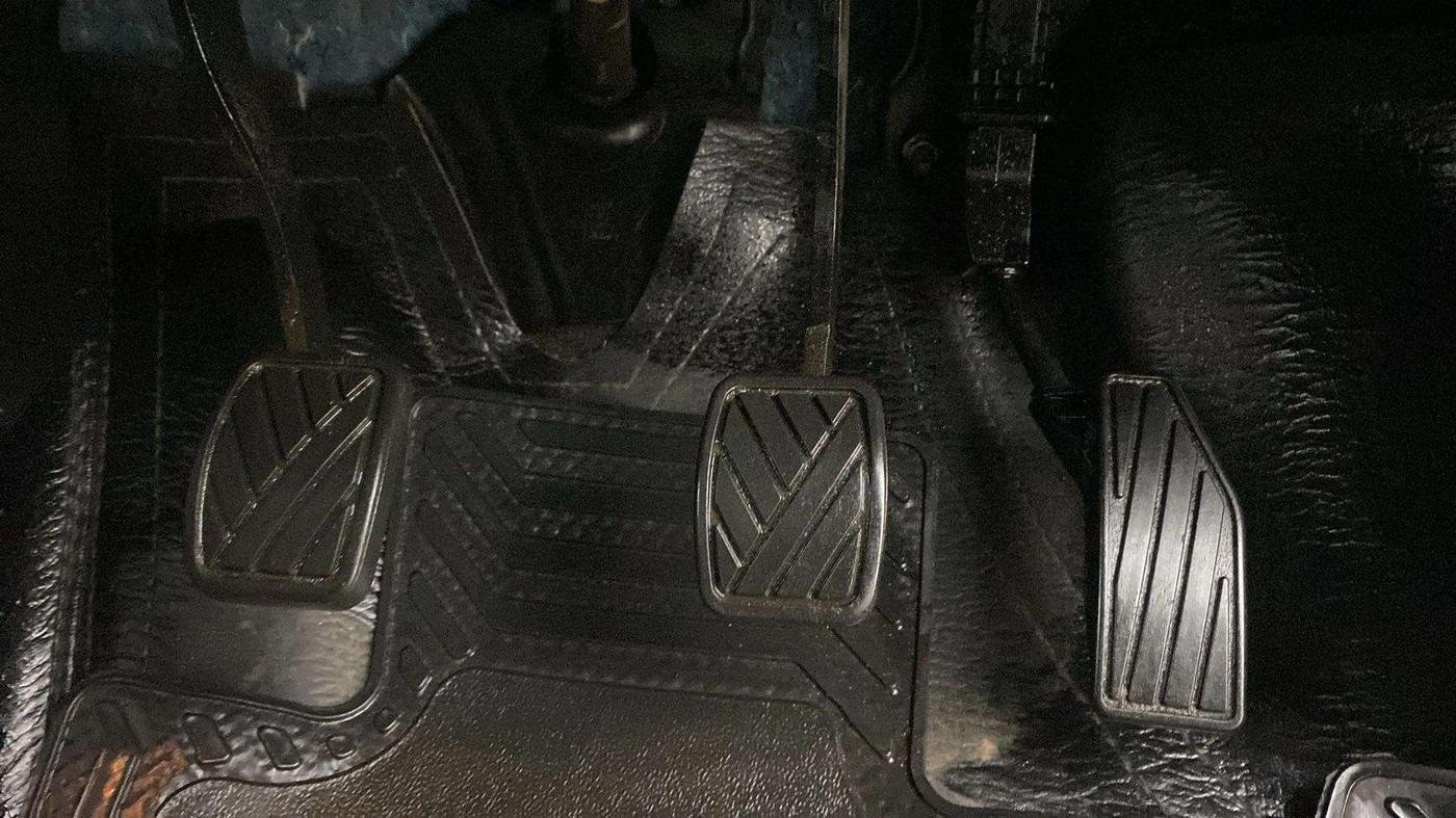 2020 Maruti XL6 ZETA MT, Petrol, Manual, 26,637 km, Pedals