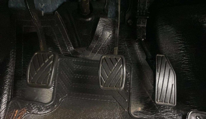 2020 Maruti XL6 ZETA MT, Petrol, Manual, 26,637 km, Pedals
