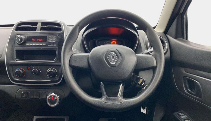 2017 Renault Kwid RXL 1.0 AMT, Petrol, Automatic, 49,248 km, Steering Wheel Close Up