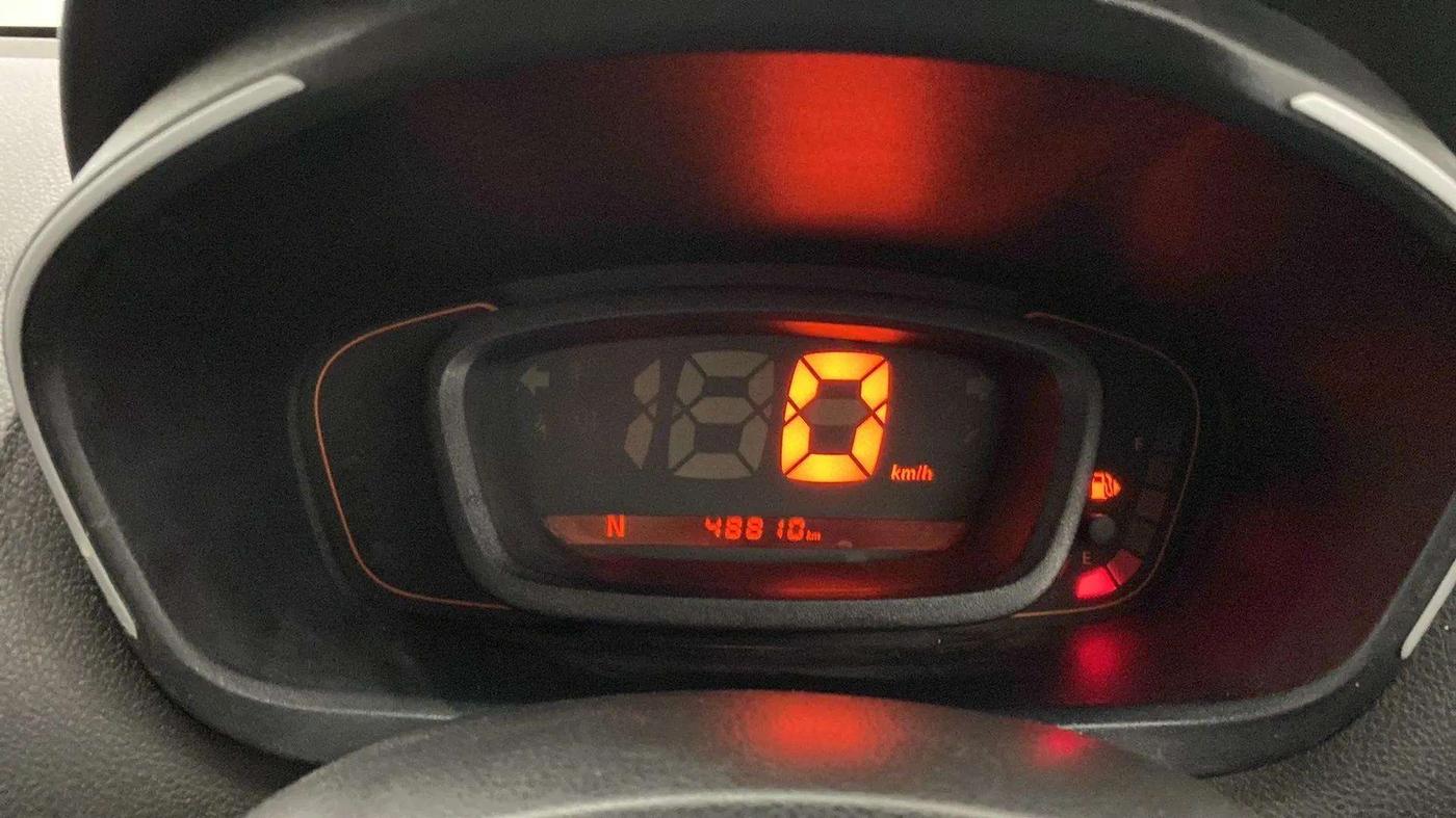 2017 Renault Kwid RXL 1.0 AMT, Petrol, Automatic, 49,946 km, Odometer Image