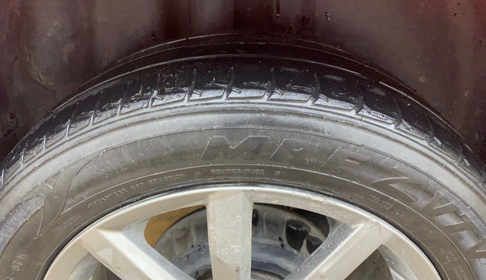 2019 Volkswagen Polo HIGHLINE PLUS 1.0, Petrol, Manual, 70,490 km, Right Rear Tyre Tread