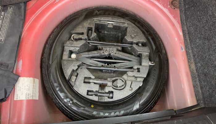 2019 Volkswagen Polo HIGHLINE PLUS 1.0, Petrol, Manual, 70,490 km, Spare Tyre