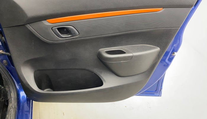 2018 Renault Kwid CLIMBER 1.0 AMT, Petrol, Automatic, 40,613 km, Driver Side Door Panels Control