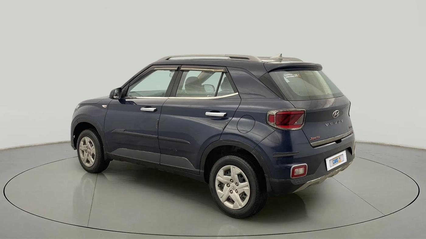 2019 Hyundai VENUE S 1.2, Petrol, Manual, 29,398 km, Left Back Diagonal