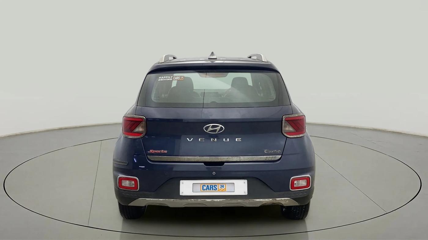 2019 Hyundai VENUE S 1.2, Petrol, Manual, 29,398 km, Back/Rear