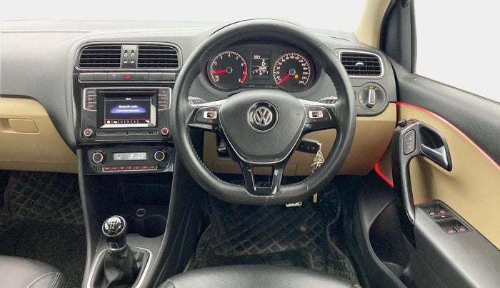 2017 Volkswagen Polo HIGHLINE1.2L, Petrol, Manual, 84,315 km, Steering Wheel Close Up