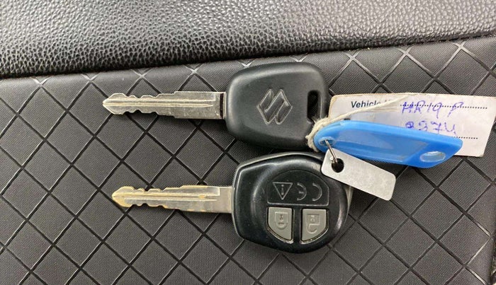 2019 Maruti S PRESSO VXI, Petrol, Manual, 46,773 km, Key Close Up