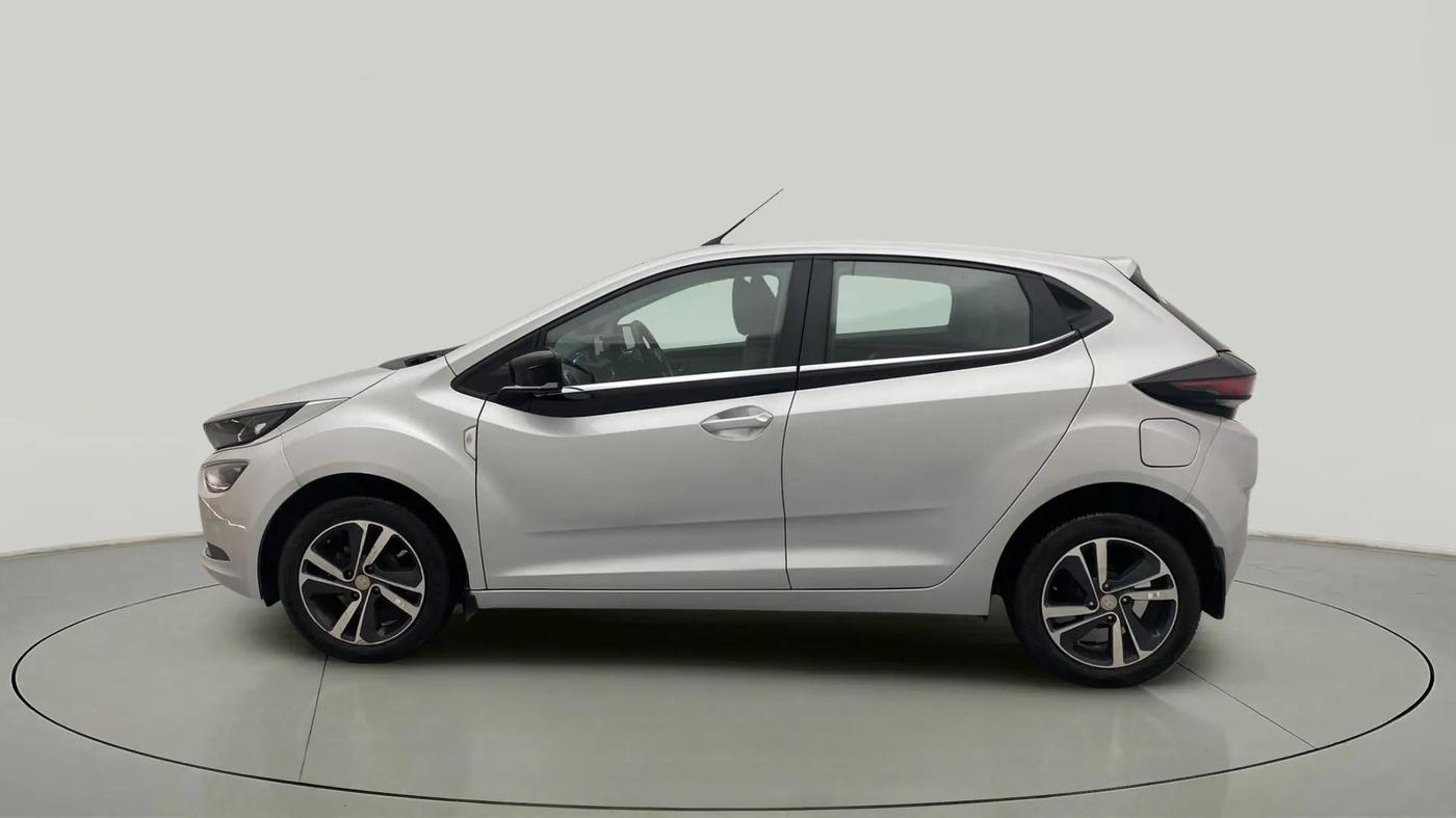 2020 Tata ALTROZ XZ PETROL, Petrol, Manual, 17,961 km, Left Side