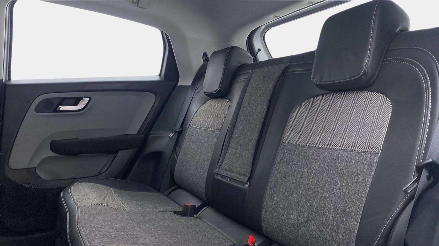 2020 Tata ALTROZ XZ PETROL, Petrol, Manual, 17,961 km, Right Side Rear Door Cabin