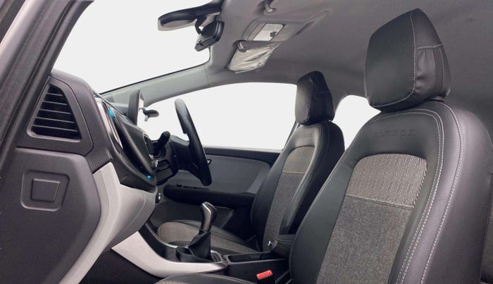 2020 Tata ALTROZ XZ PETROL, Petrol, Manual, 17,961 km, Right Side Front Door Cabin