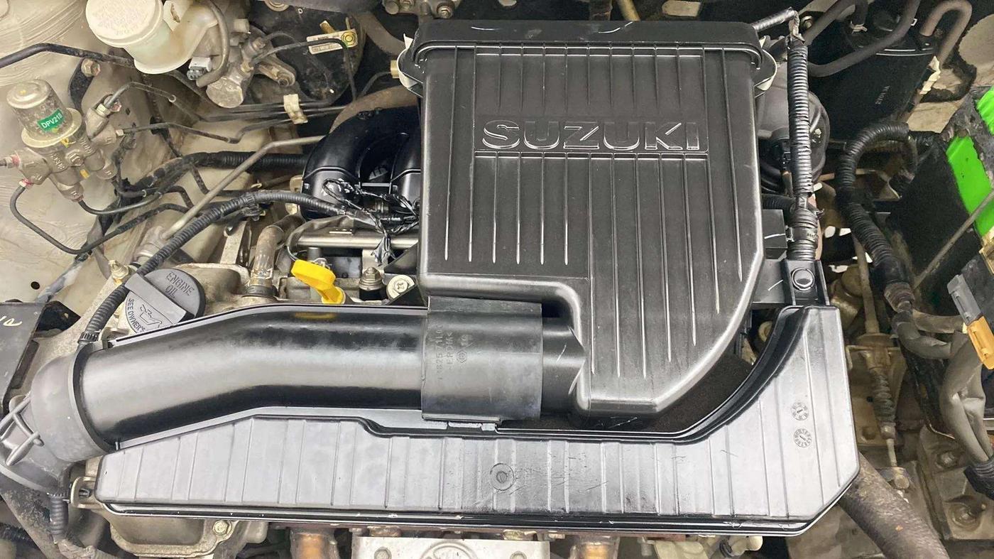 2013 Maruti Swift Dzire VXI, Petrol, Manual, 31,969 km, Open Bonet