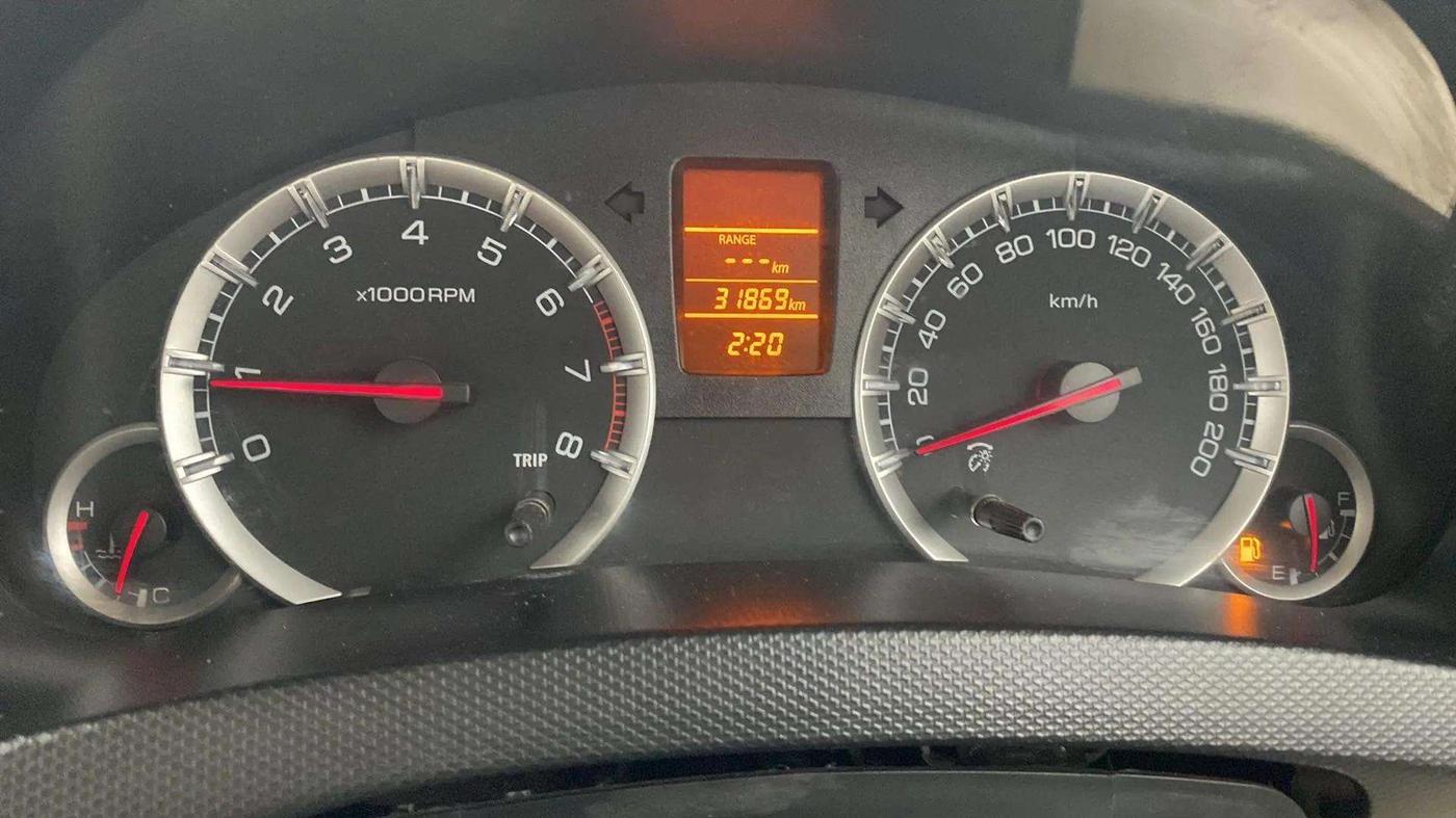 2013 Maruti Swift Dzire VXI, Petrol, Manual, 31,969 km, Odometer Image
