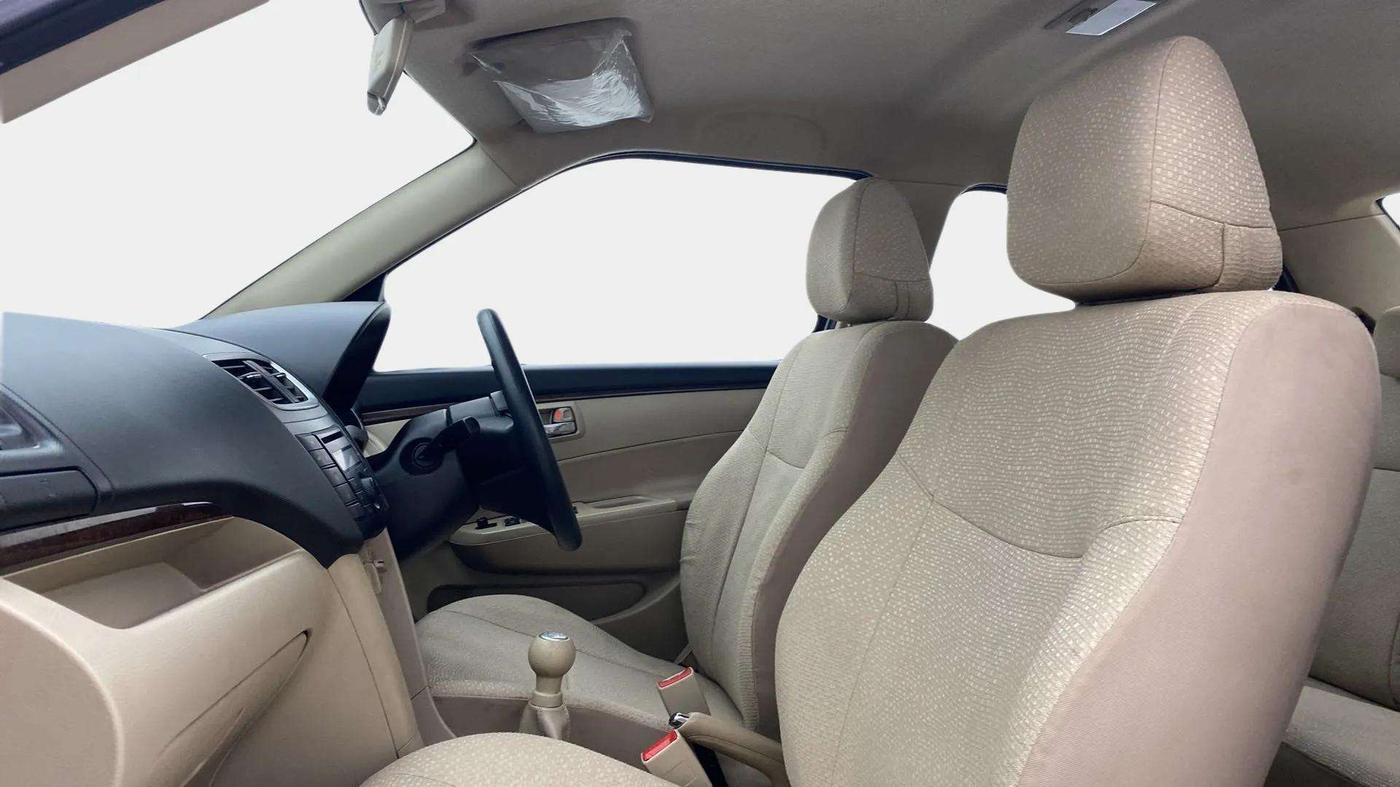 2013 Maruti Swift Dzire VXI, Petrol, Manual, 31,969 km, Right Side Front Door Cabin