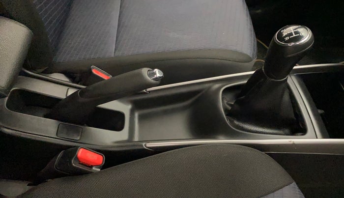 2021 Maruti Baleno ZETA PETROL 1.2, Petrol, Manual, 25,047 km, Gear Lever