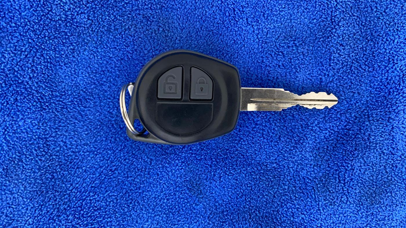 2016 Maruti Swift Dzire VXI, Petrol, Manual, 74,852 km, Key Close Up