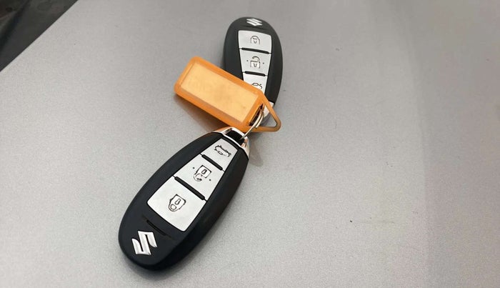 2019 Maruti Ciaz ALPHA  AT 1.5 SHVS PETROL, Petrol, Automatic, 26,502 km, Key Close Up