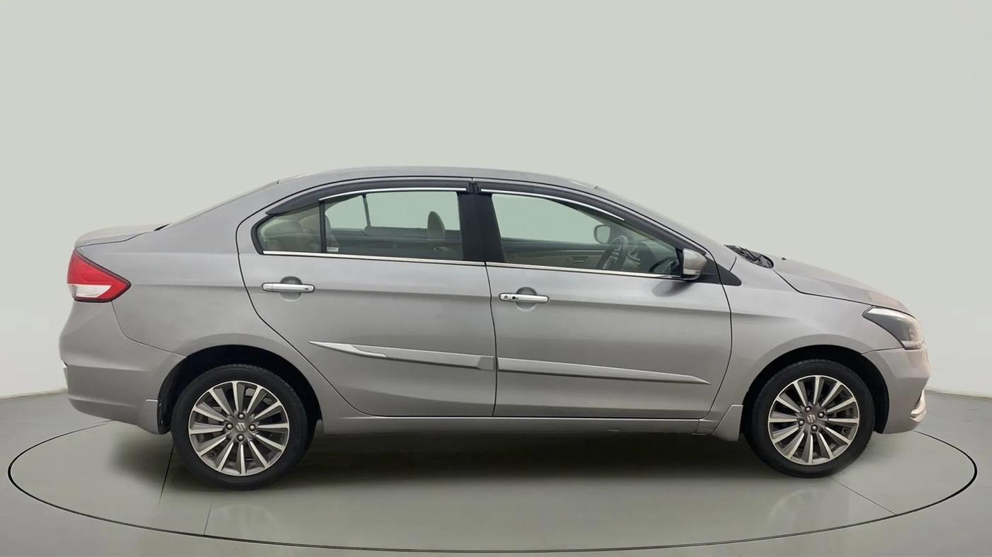 2019 Maruti Ciaz ALPHA  AT 1.5 SHVS PETROL, Petrol, Automatic, 26,502 km, Right Side