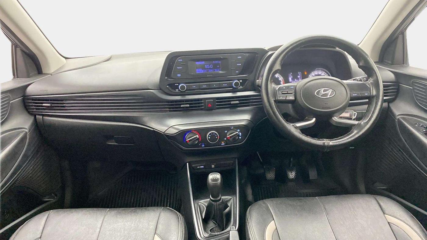 2021 Hyundai NEW I20 MAGNA 1.2 MT, Petrol, Manual, 62,760 km, Dashboard