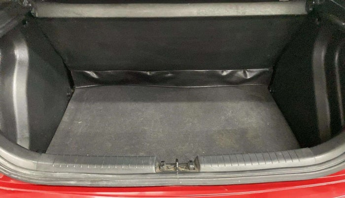 2019 Hyundai Elite i20 MAGNA PLUS 1.2, Petrol, Manual, 83,597 km, Boot Inside