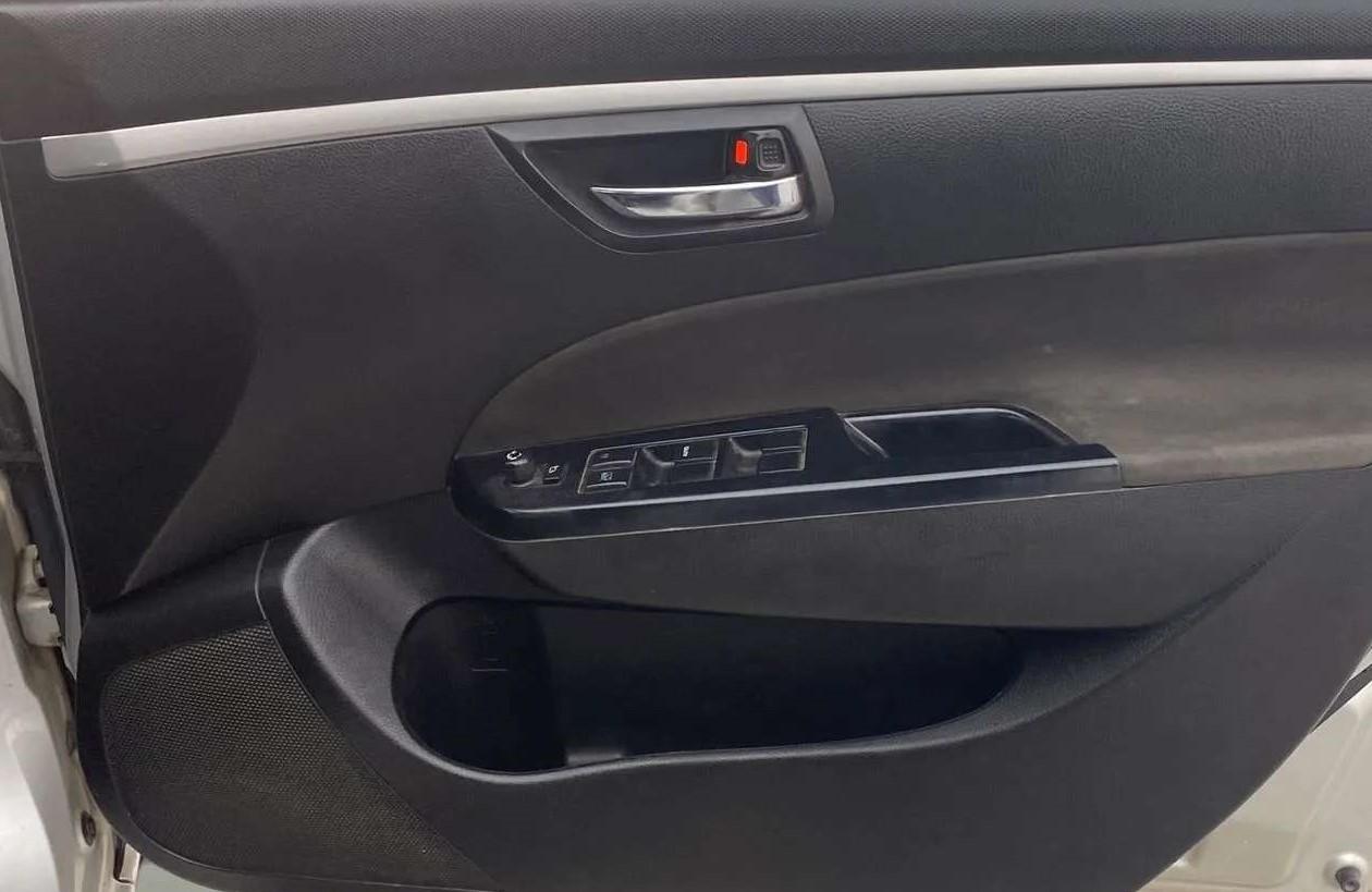2016 Maruti Swift VDI ABS, Diesel, Manual, 57,737 km, Driver Side Door Panels Control