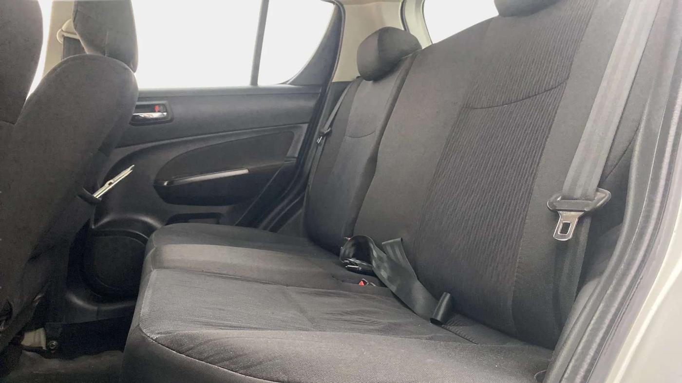 2016 Maruti Swift VDI ABS, Diesel, Manual, 57,737 km, Right Side Rear Door Cabin