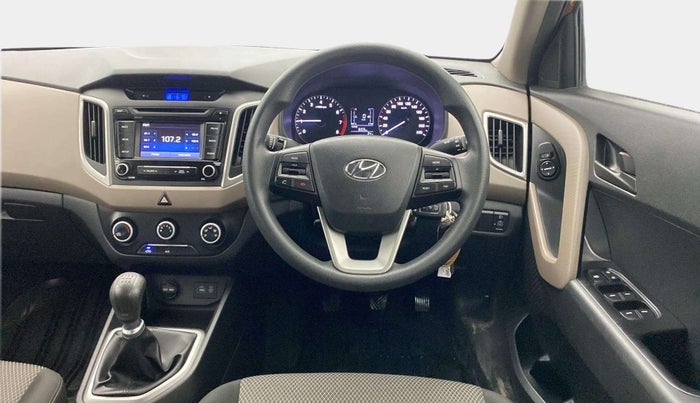 2017 Hyundai Creta E PLUS 1.6 PETROL, Petrol, Manual, 38,008 km, Steering Wheel Close Up