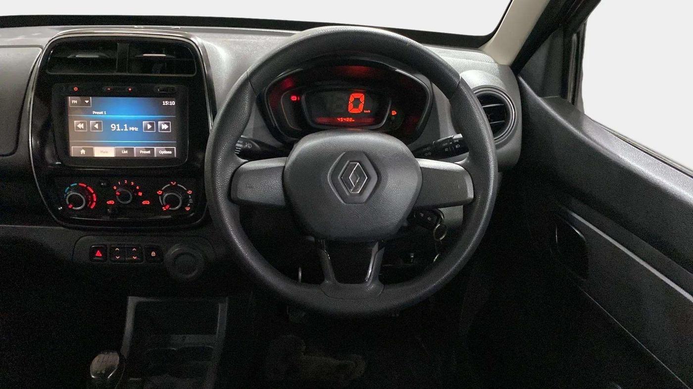 2016 Renault Kwid RXT 0.8, Petrol, Manual, 45,462 km, Steering Wheel Close Up