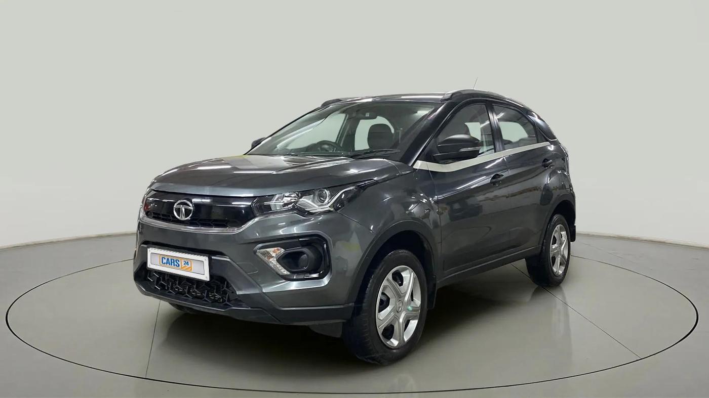 2022 Tata NEXON XMA PETROL, Petrol, Automatic, 26,952 km, Left Front Diagonal