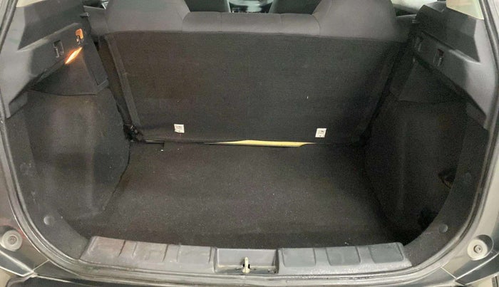 2022 Tata NEXON XMA PETROL, Petrol, Automatic, 26,952 km, Boot Inside
