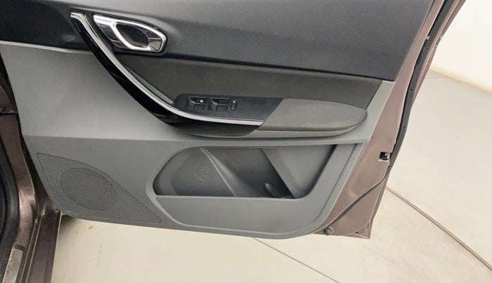 2018 Tata TIGOR XZA PETROL, Petrol, Automatic, 48,377 km, Driver Side Door Panels Control