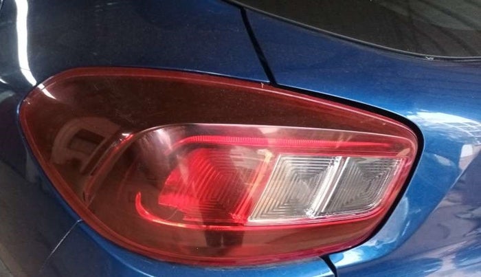 2020 Renault Kwid CLIMBER 1.0 (O), Petrol, Manual, 33,317 km, Left tail light - Minor scratches