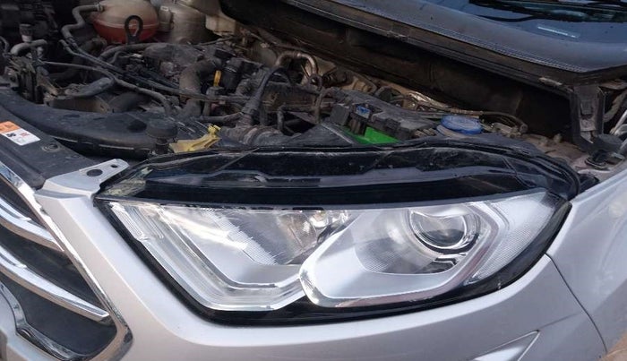 2018 Ford Ecosport TITANIUM 1.5L PETROL, Petrol, Manual, 34,147 km, Left headlight - Clamp has minor damage
