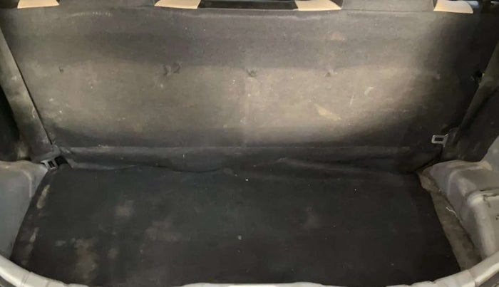 2014 Hyundai Eon ERA +, Petrol, Manual, 83,661 km, Boot Inside