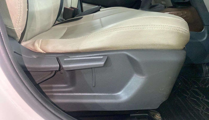2022 Hyundai AURA S 1.2 CNG, CNG, Manual, 23,346 km, Driver Side Adjustment Panel
