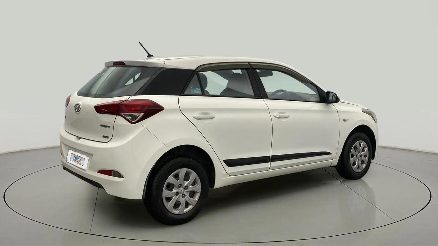 2015 Hyundai Elite i20 MAGNA 1.2, Petrol, Manual, 58,278 km, Right Back Diagonal