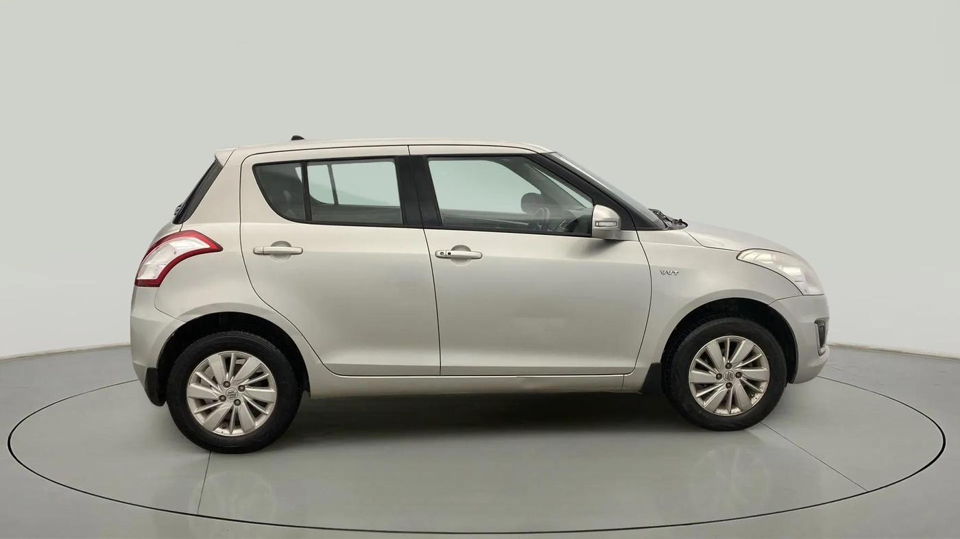 2015 Maruti Swift ZXI, Petrol, Manual, 35,622 km, Right Side View