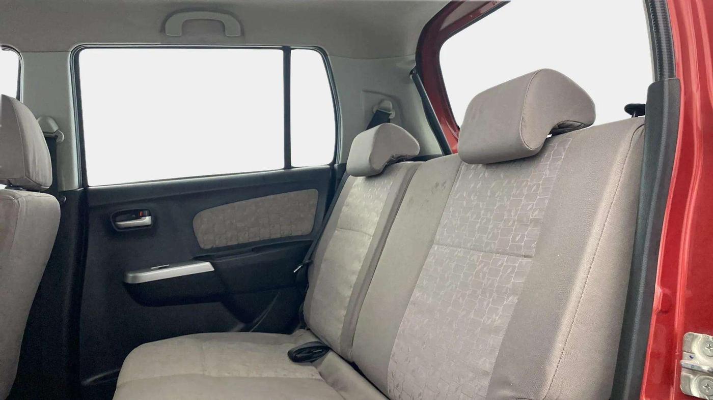 2015 Maruti Wagon R 1.0 VXI, Petrol, Manual, 59,542 km, Right Side Rear Door Cabin