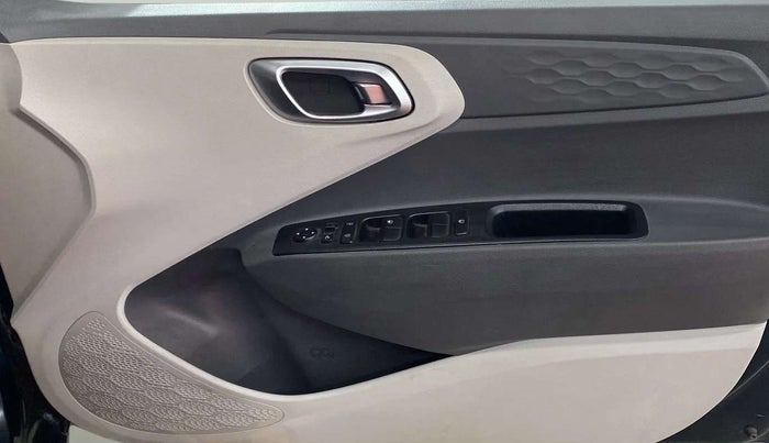 2021 Hyundai GRAND I10 NIOS SPORTZ AMT 1.2 KAPPA VTVT, Petrol, Automatic, 9,113 km, Driver Side Door Panels Control