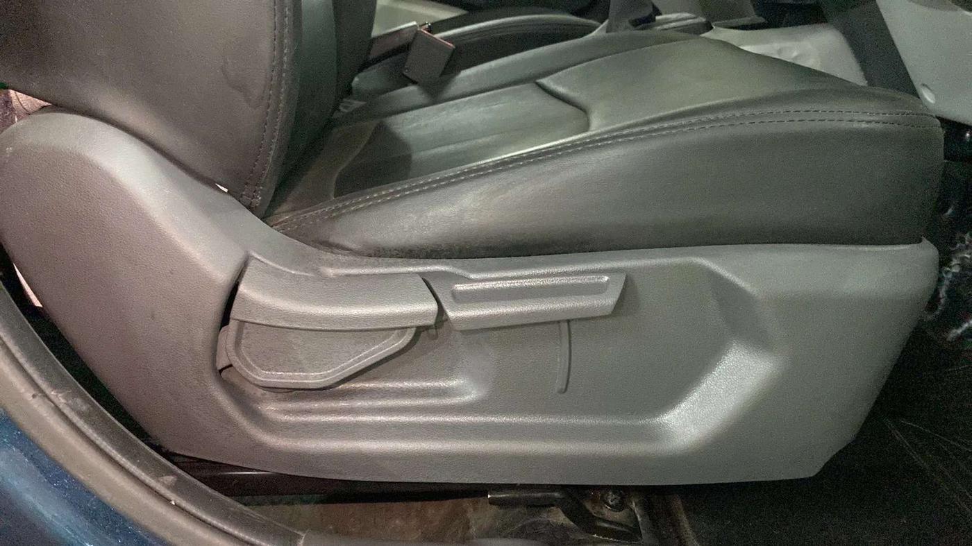 2021 Hyundai GRAND I10 NIOS SPORTZ AMT 1.2 KAPPA VTVT, Petrol, Automatic, 9,113 km, Driver Side Adjustment Panel