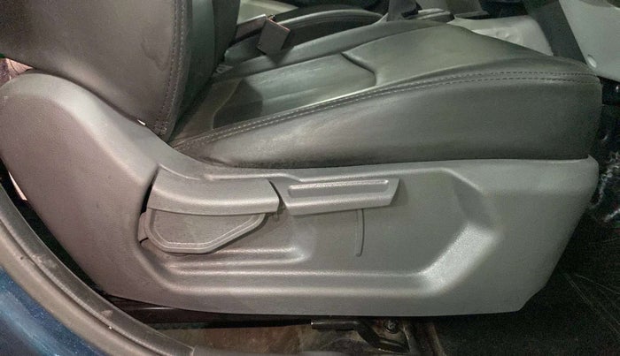 2021 Hyundai GRAND I10 NIOS SPORTZ AMT 1.2 KAPPA VTVT, Petrol, Automatic, 9,113 km, Driver Side Adjustment Panel