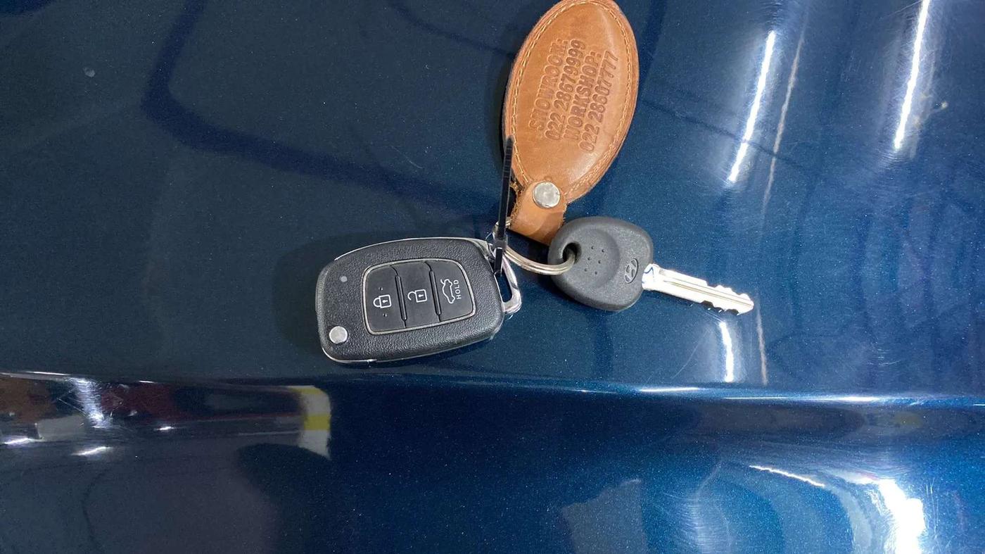 2021 Hyundai GRAND I10 NIOS SPORTZ AMT 1.2 KAPPA VTVT, Petrol, Automatic, 9,113 km, Key Close Up