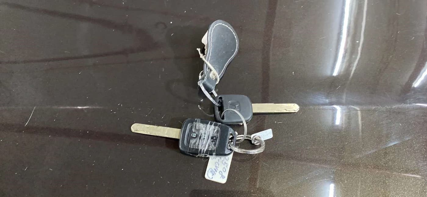 2019 Honda Amaze 1.2L I-VTEC S CVT, Petrol, Automatic, 34,195 km, Key Close Up