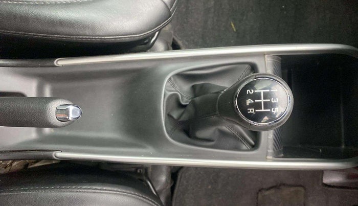 2017 Maruti Baleno ZETA PETROL 1.2, Petrol, Manual, 65,073 km, Gear Lever