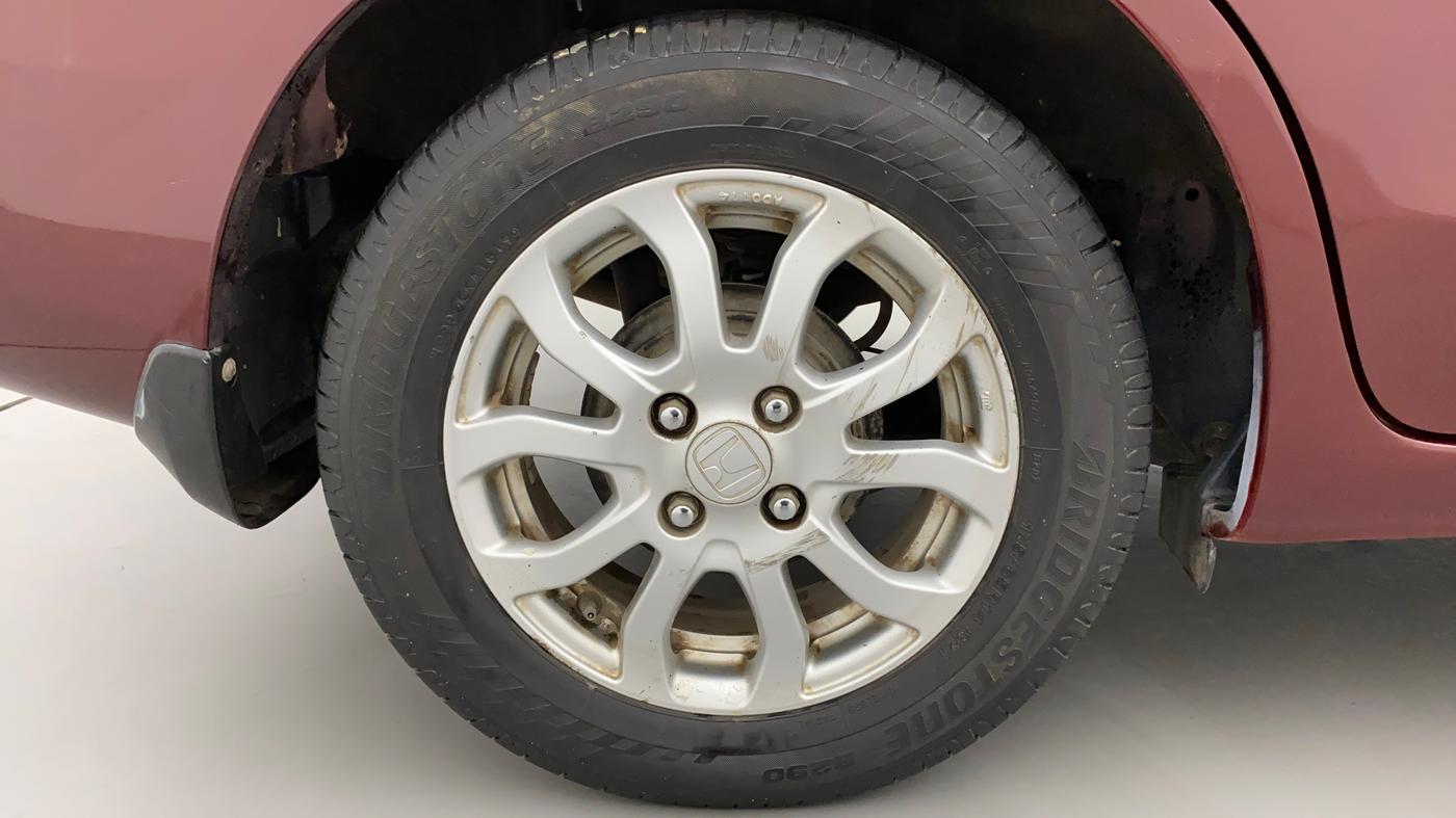 2015 Honda Amaze 1.2L I-VTEC VX, Petrol, Manual, 91,277 km, Right Rear Wheel
