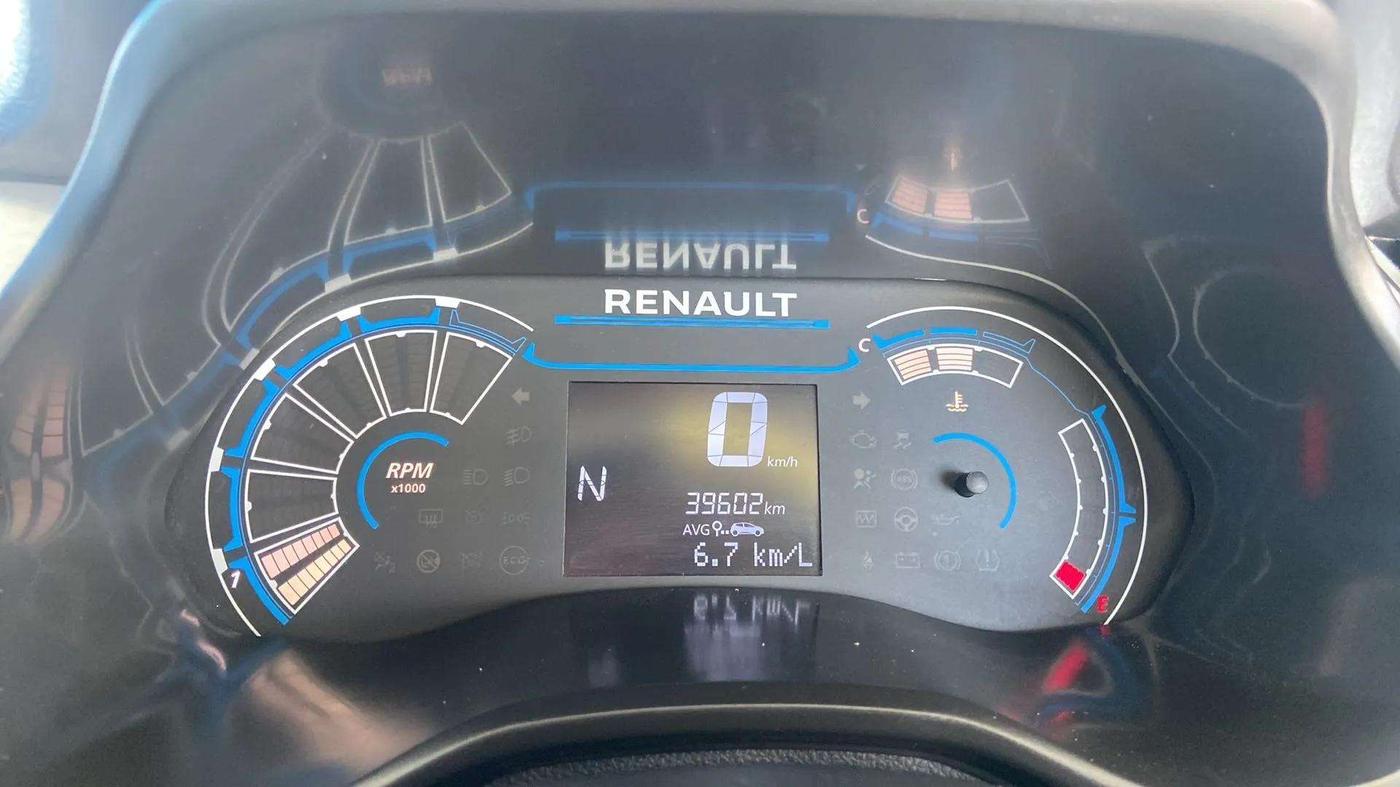 2021 Renault TRIBER RXZ AMT, Petrol, Automatic, 39,698 km, Odometer Image