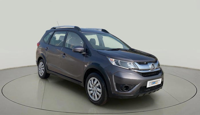 2018 Honda BR-V 1.5L I-VTEC S, Petrol, Manual, 41,102 km, Right Front Diagonal