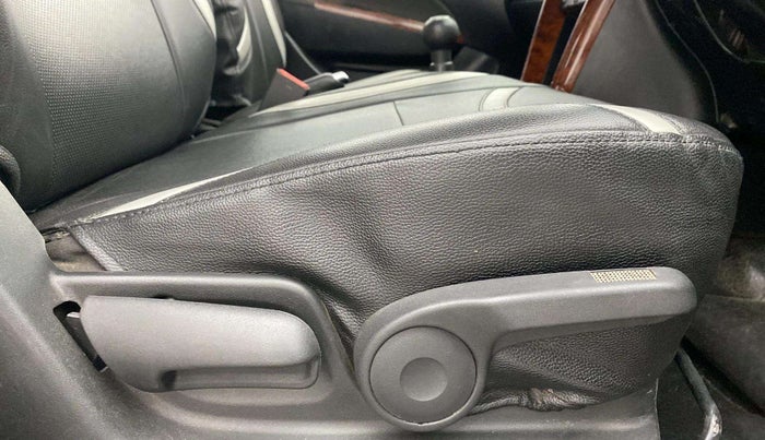 2014 Maruti Swift ZXI, Petrol, Manual, 73,760 km, Driver Side Adjustment Panel
